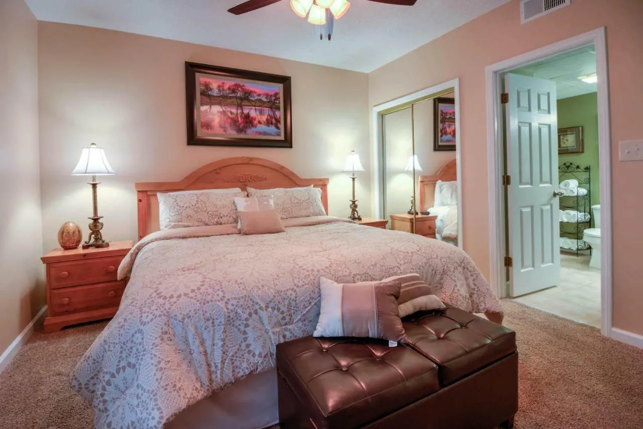 Whispering Pines 224 Holiday home
