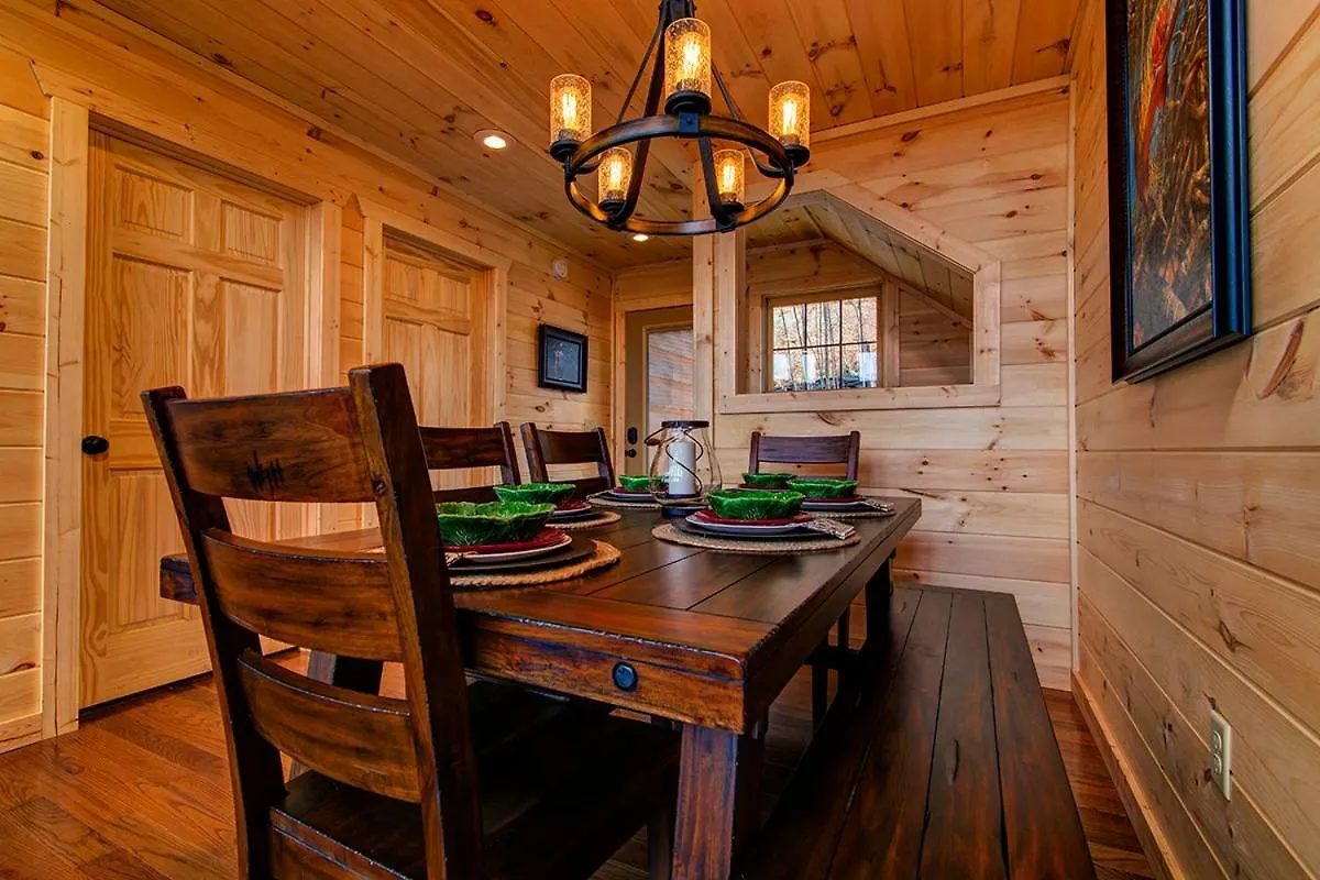 A River Runs Through It Cabin *