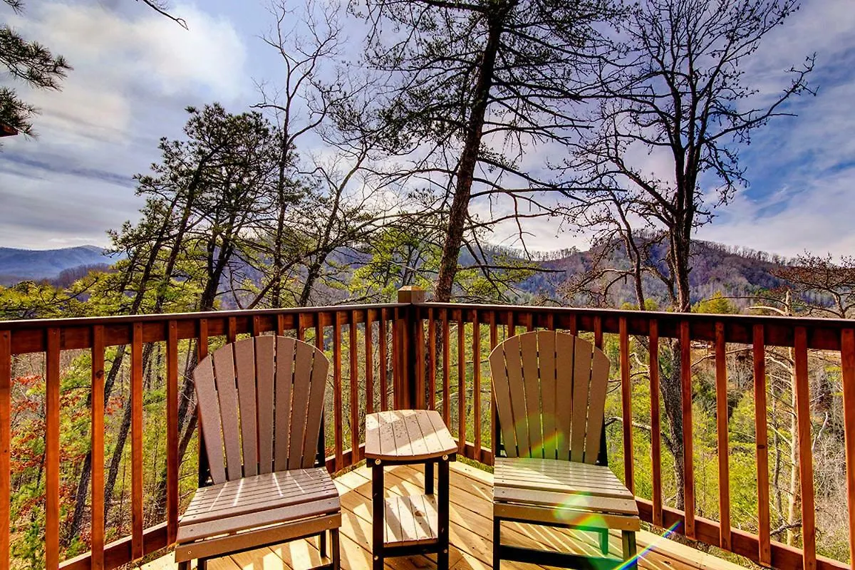 A River Runs Through It Cabin