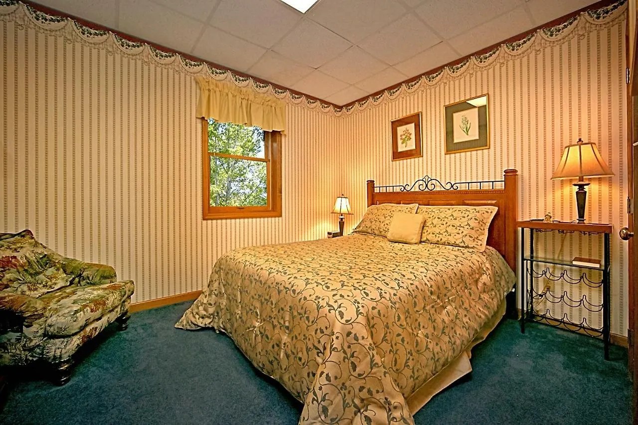 Holiday home Sanctuary Cabin