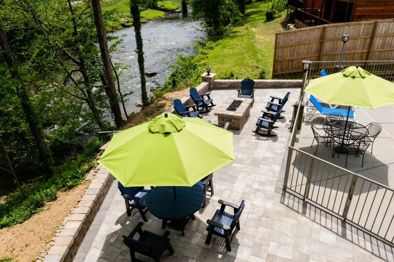 Hotel Twin Mountain & 3*