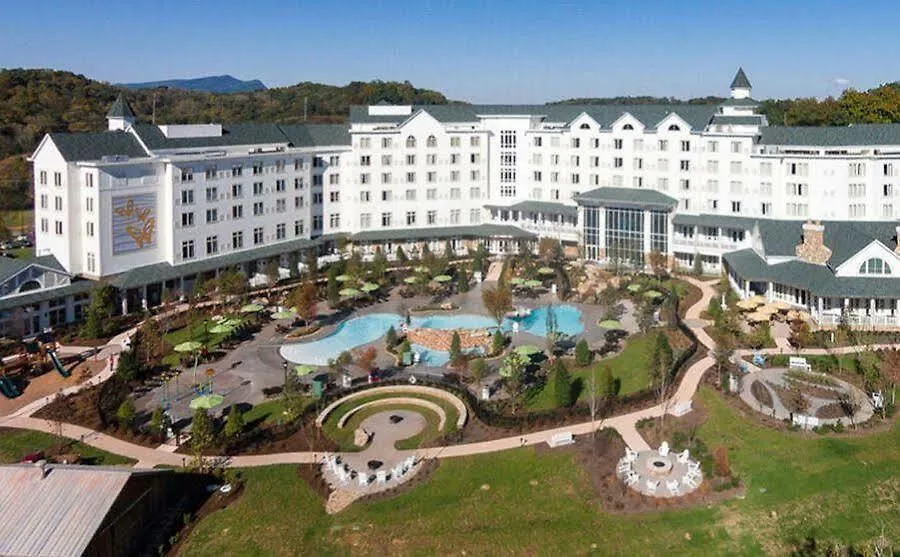 Dollywood's Dreammore And منتجع بيدجن فورج