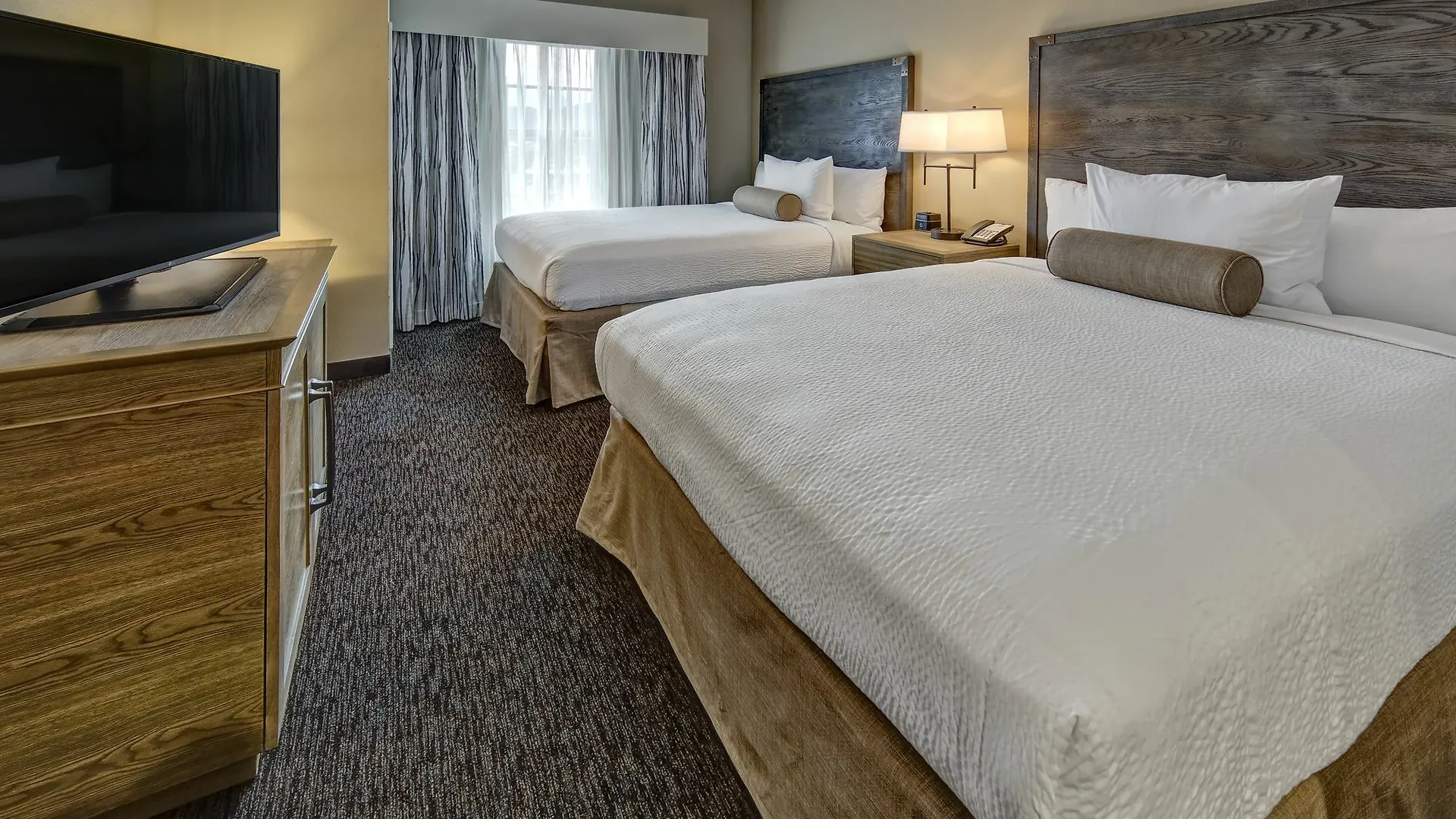 Hotel Black Fox Pigeon Forge, Tapestry Collection By Hilton 4*