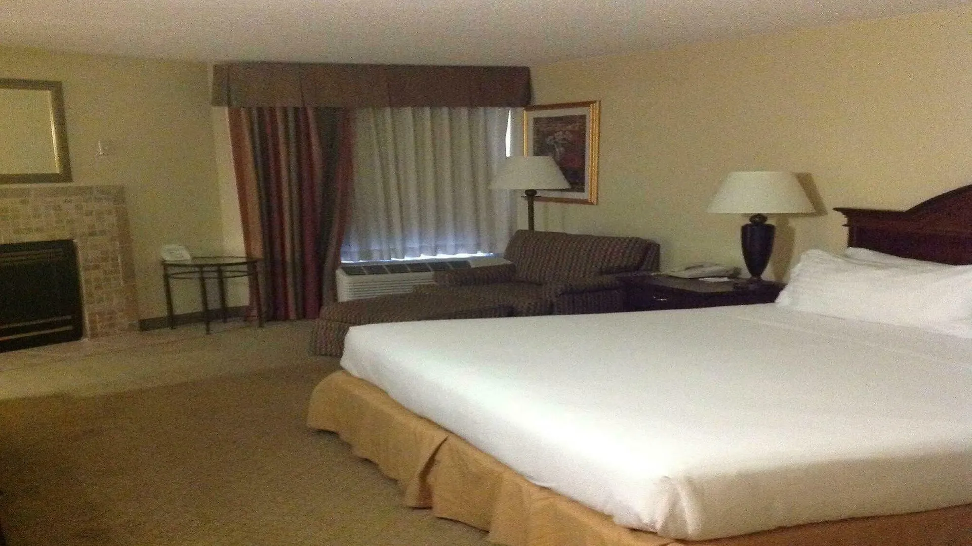 Express & By Ihg Pigeon Forge