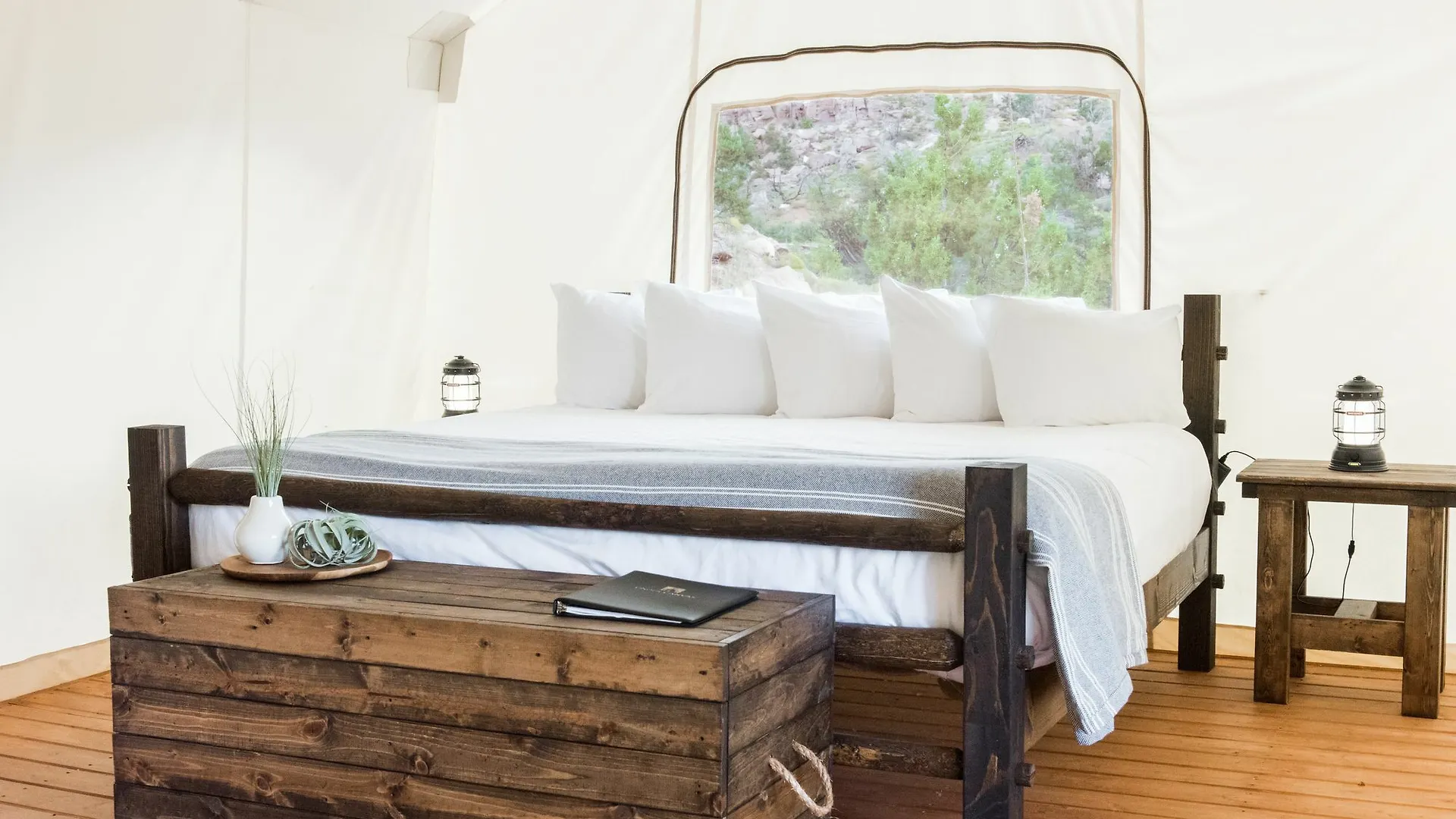 Under Canvas Great Smoky Mountains 3* Pigeon Forge