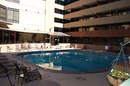 Grand & Convention Center 2*