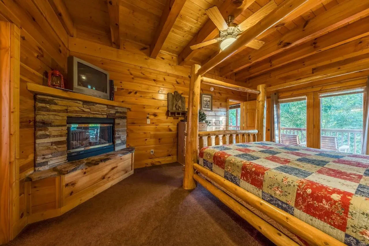 Arrowhead Log Cabin Brief Escape Cabin Pigeon Forge
