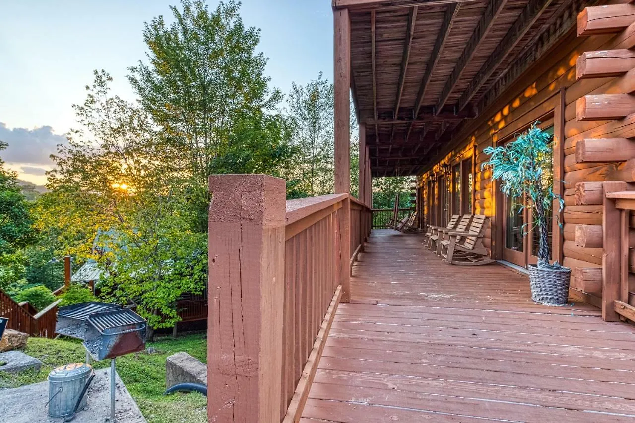 Holiday home Arrowhead Log Cabin Brief Escape Cabin *
