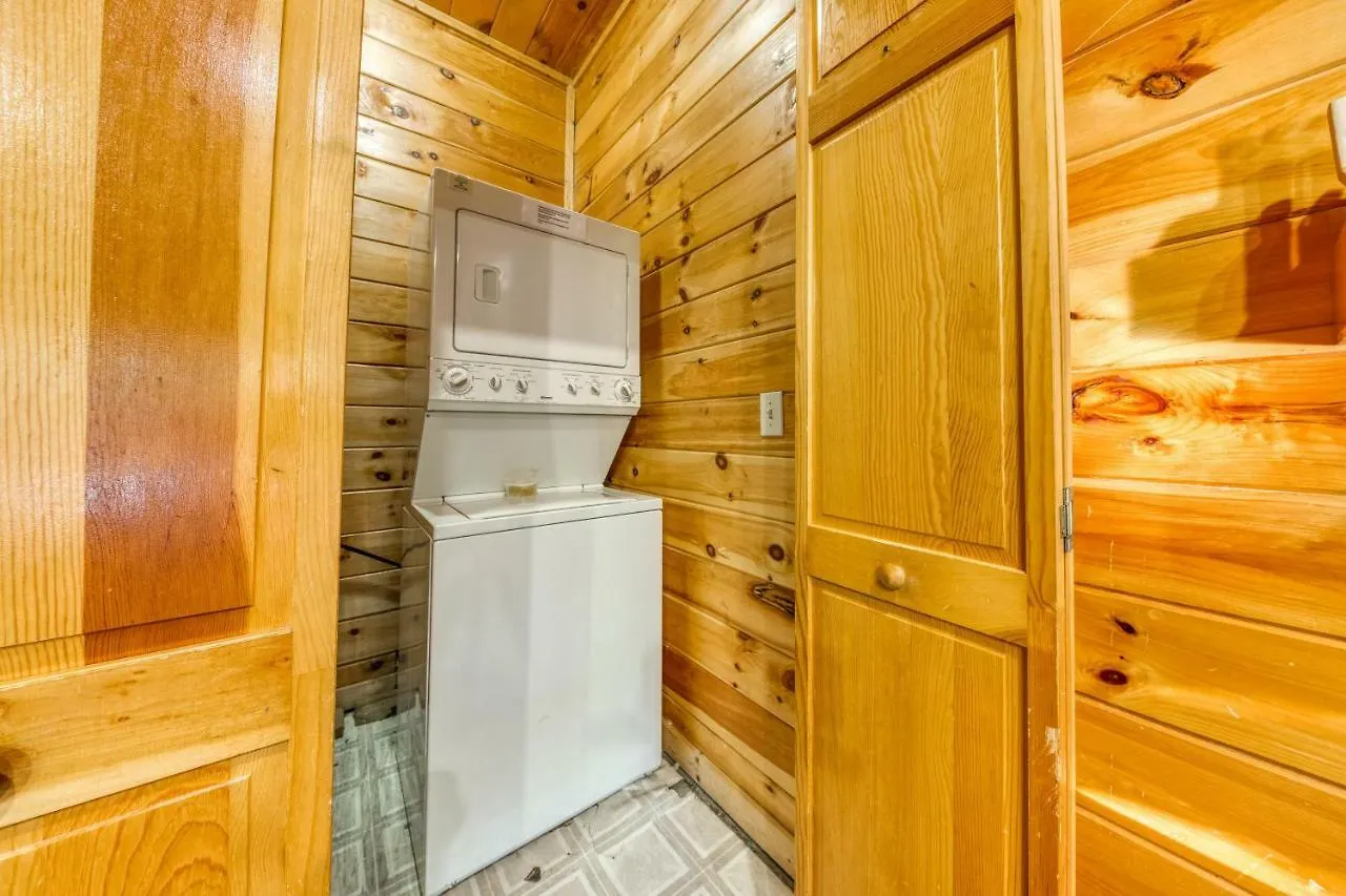 Arrowhead Log Cabin Brief Escape Cabin Holiday home