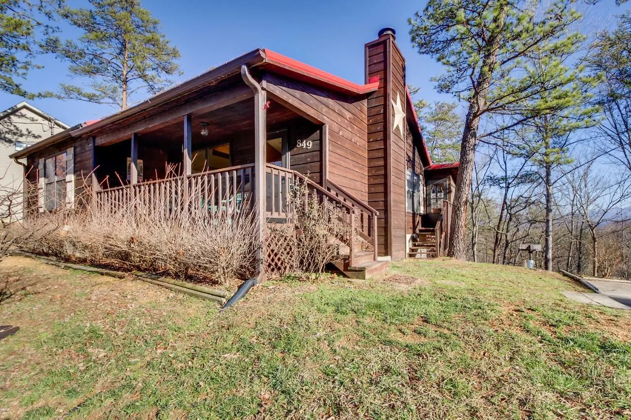 Mountaintop Hideaway * Pigeon Forge