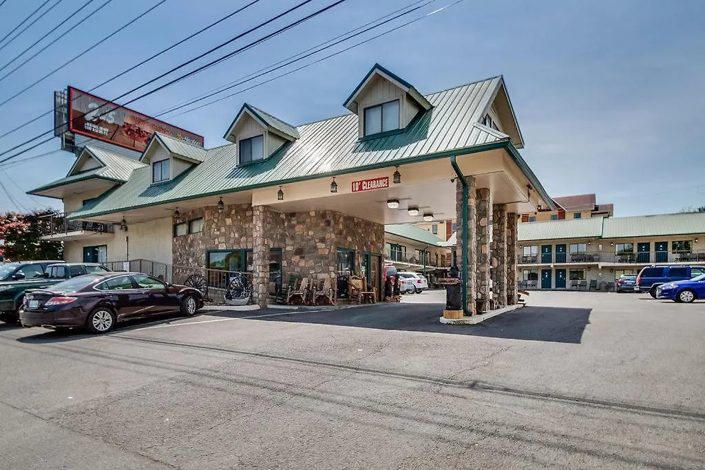 Mountain Breeze Pigeon Forge