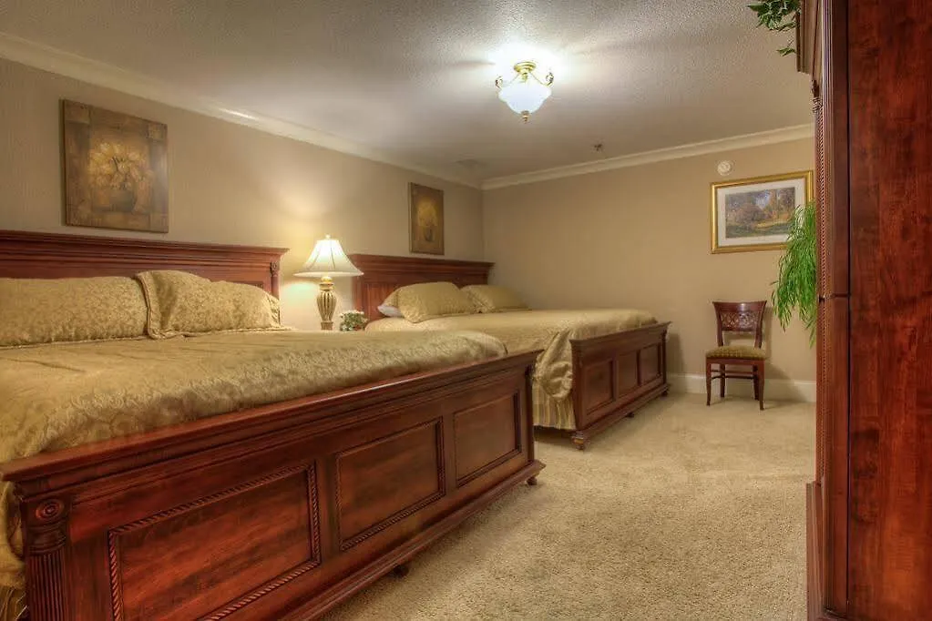 Mountain Vista & - Near The Island Inpigeon Forge Hotel 2*