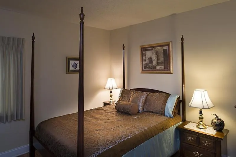 River Place #411 3bd *
