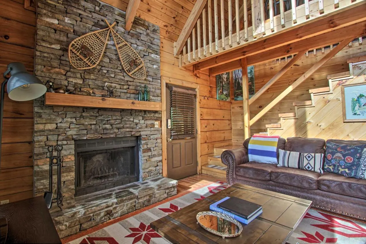 Scenic Solitude With Private Hot Tub! Holiday home *