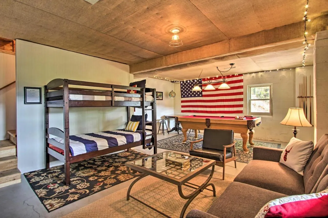 Scenic Solitude With Private Hot Tub! Holiday home