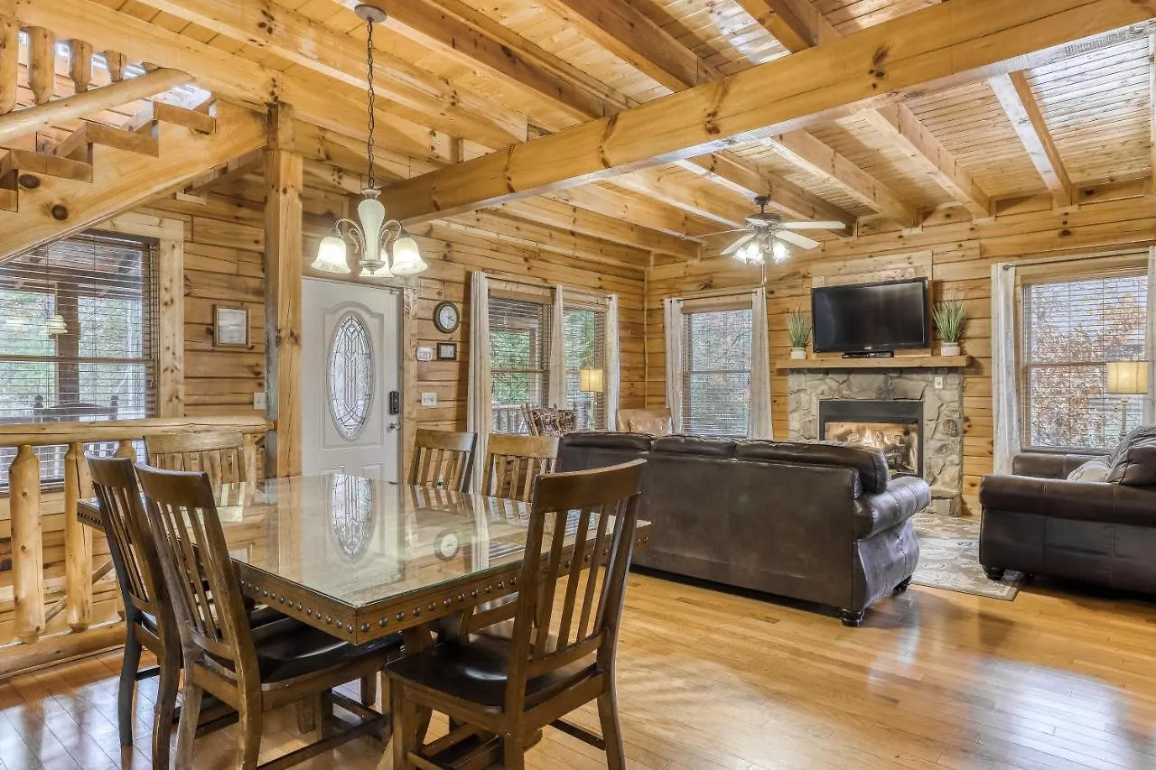 A Mountain Paradise Holiday home *