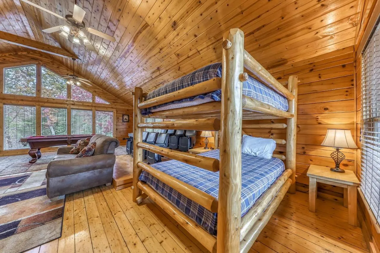 A Mountain Paradise Holiday home *