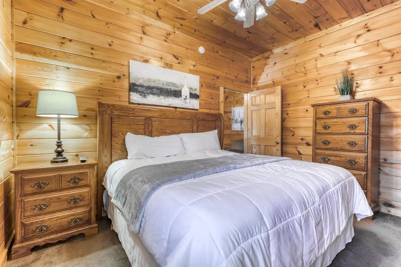 A Mountain Paradise Holiday home *