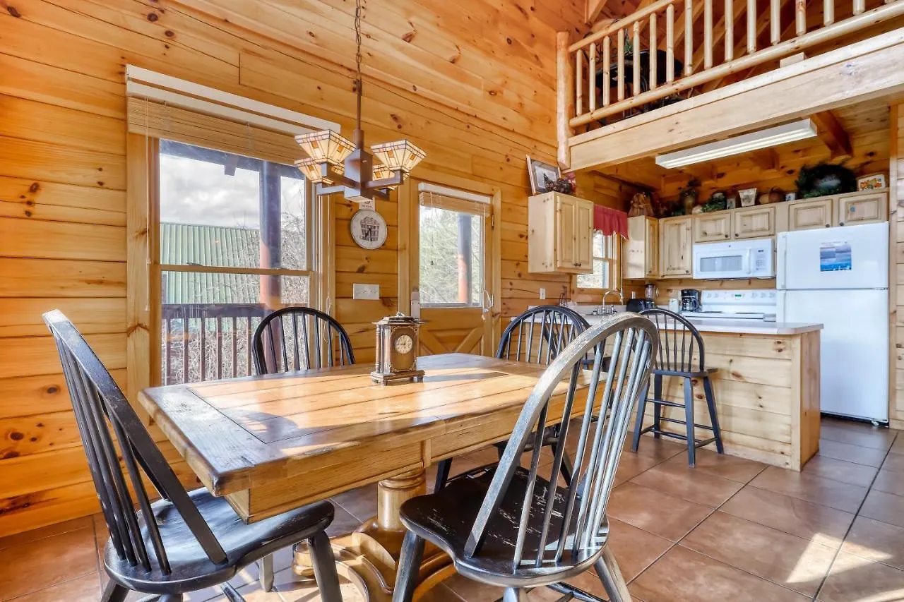 Ferienhaus Lances Loft Pigeon Forge