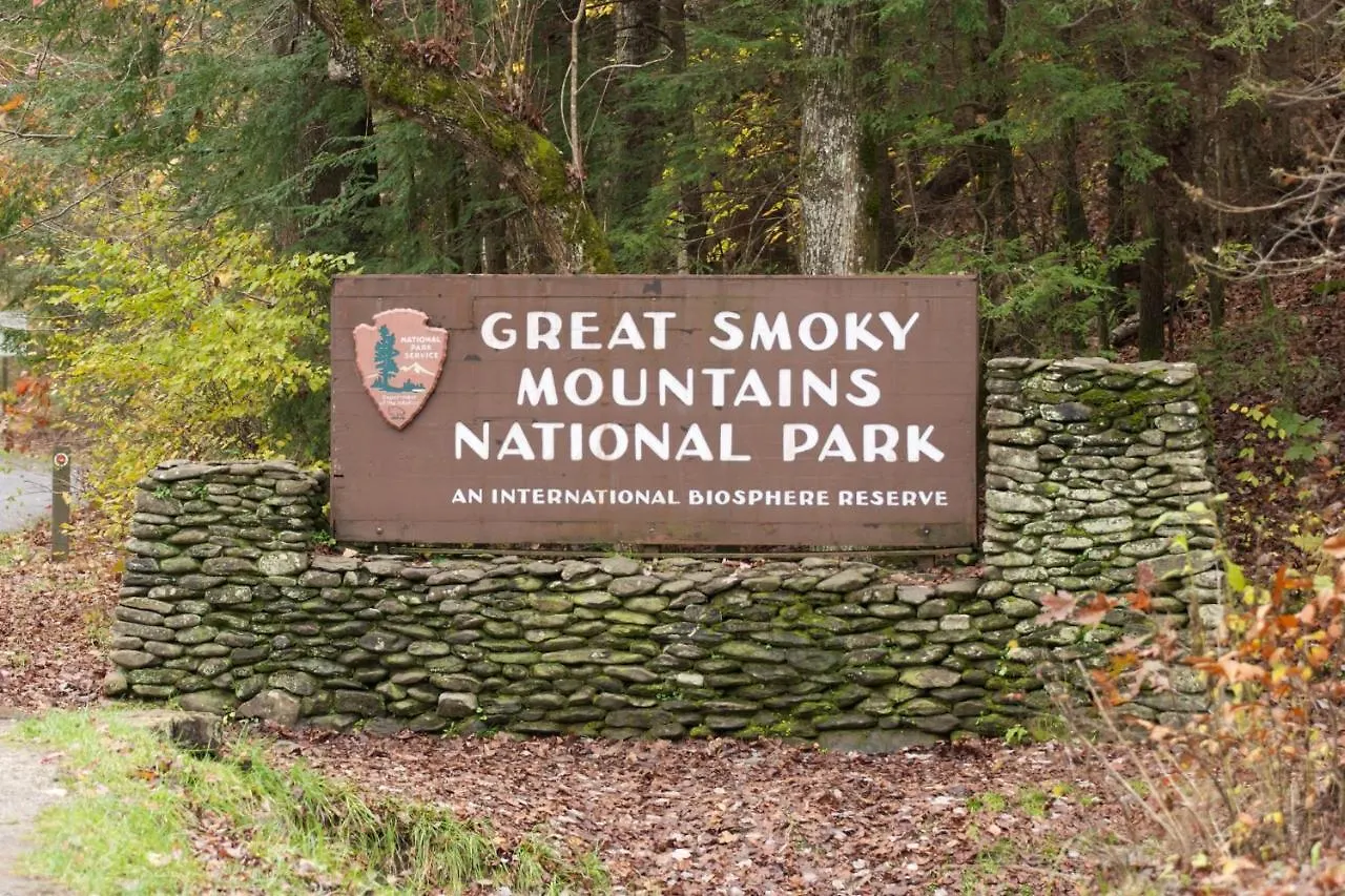 A Great Escape - Get 1089 Of Free Area Attraction Tickets For Each Paid Day, Dollywood And More! Holiday home Pigeon Forge