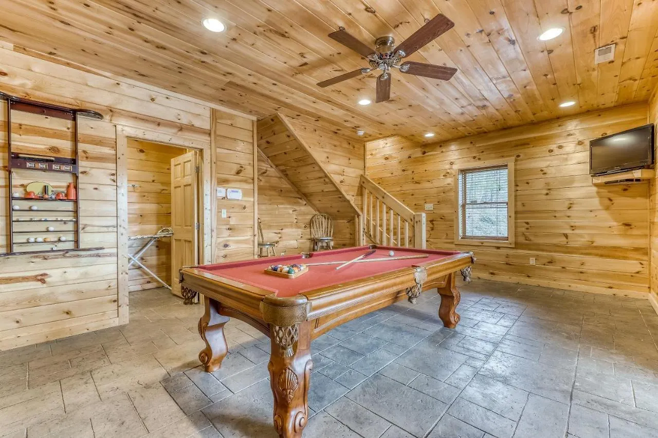 Ain't No Mountain High Enough Holiday home Pigeon Forge