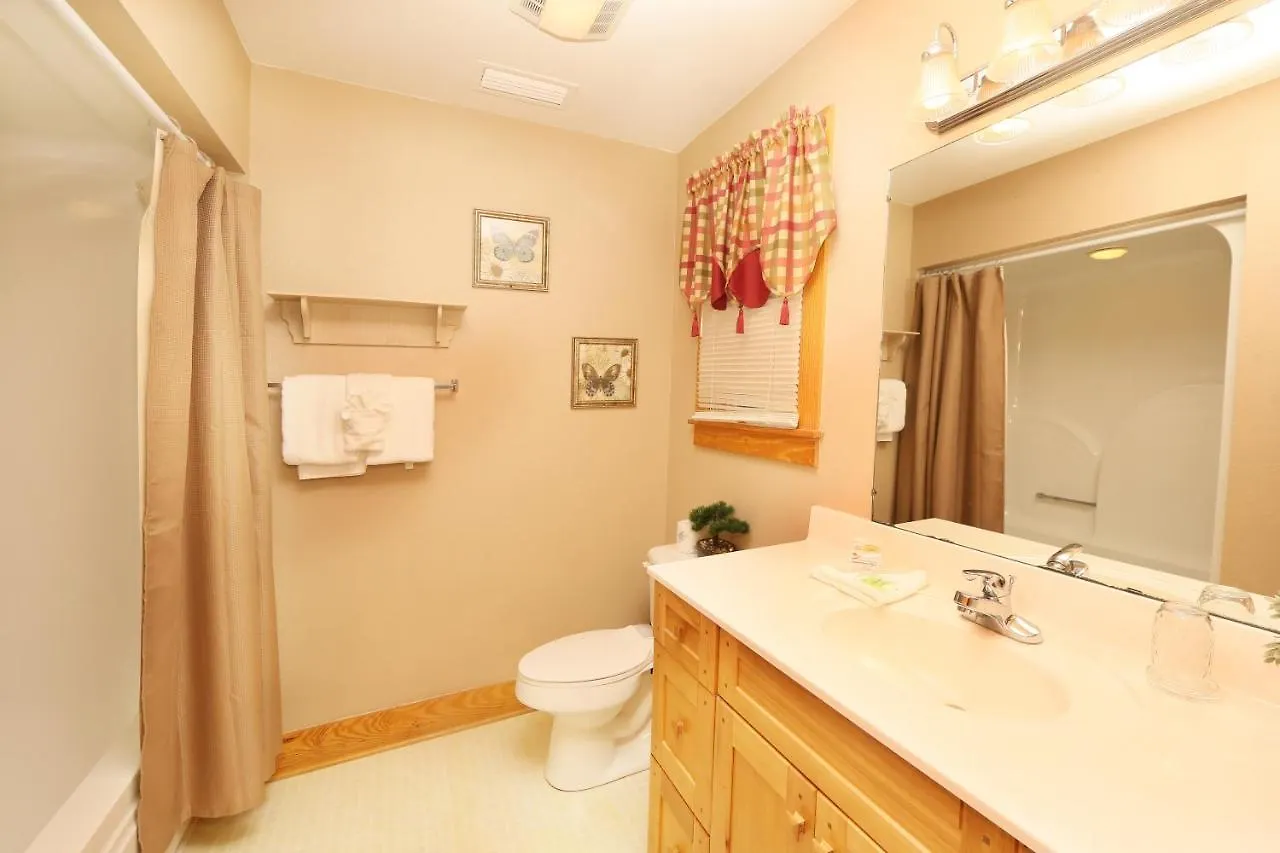 Pinnacle View 7b Apartment