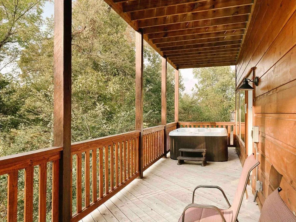 Chalet Splash Of Moonshine -heated Indoor Pool, Hot Tub, Arcade Game *