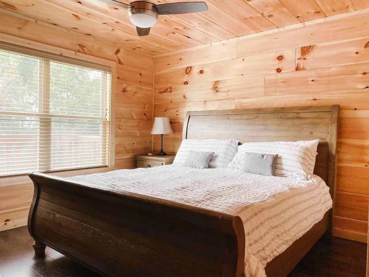 Chalet Splash Of Moonshine -heated Indoor Pool, Hot Tub, Arcade Game