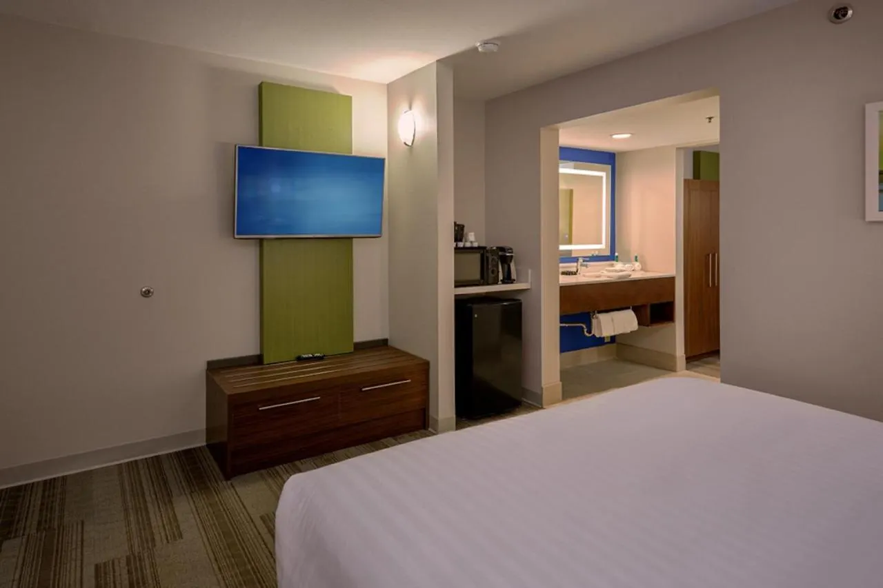 Express - Sevierville By Ihg Hotel
