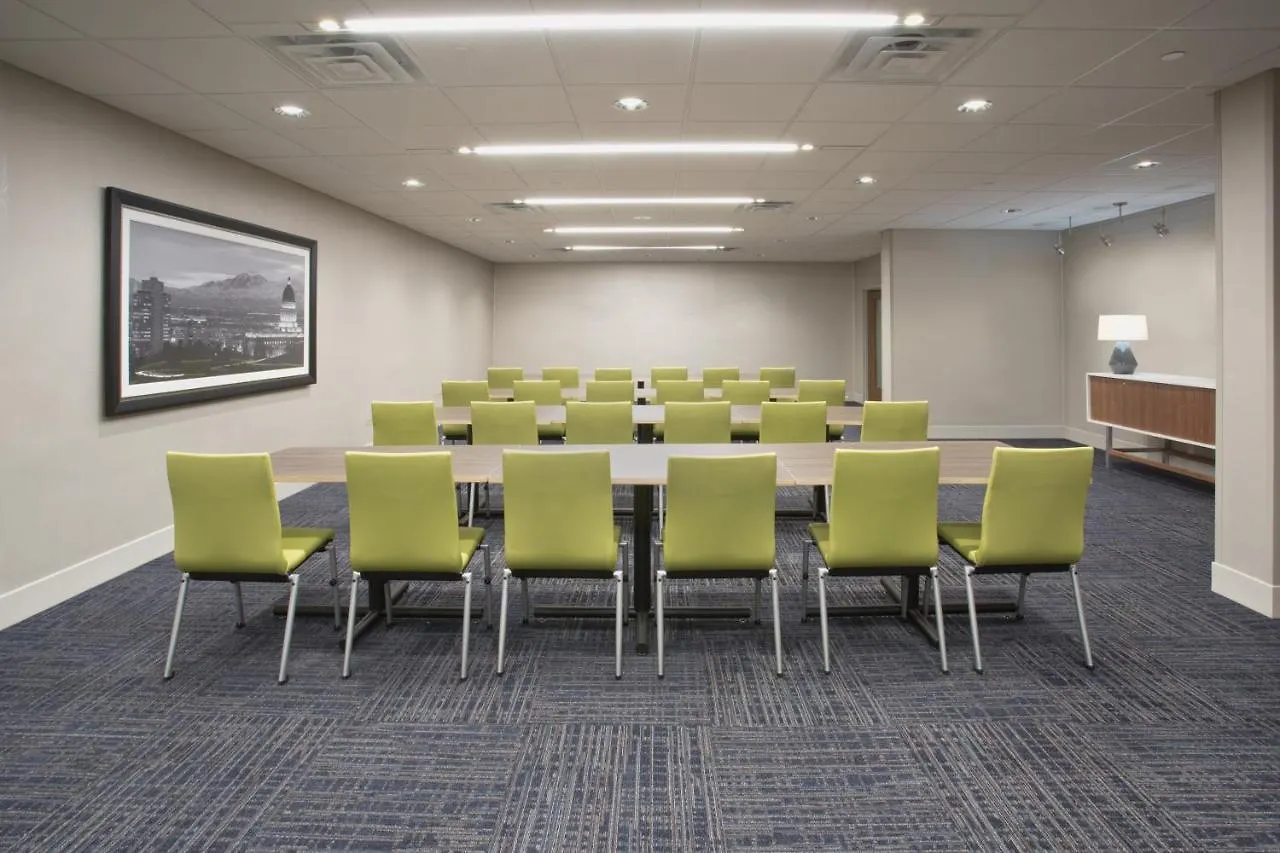 Express - Sevierville By Ihg Hotel 2*
