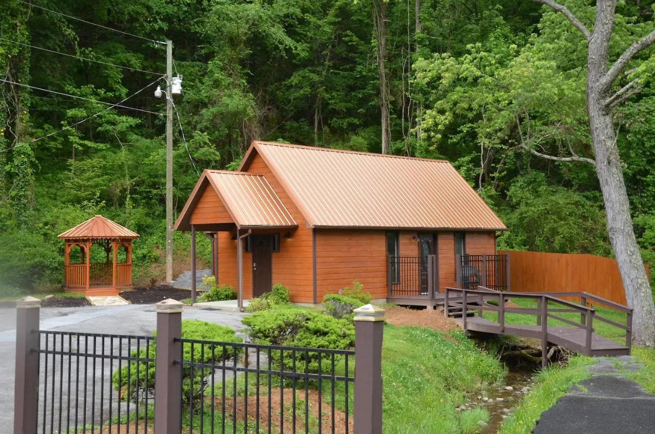 Bear Bottoms Holiday home *