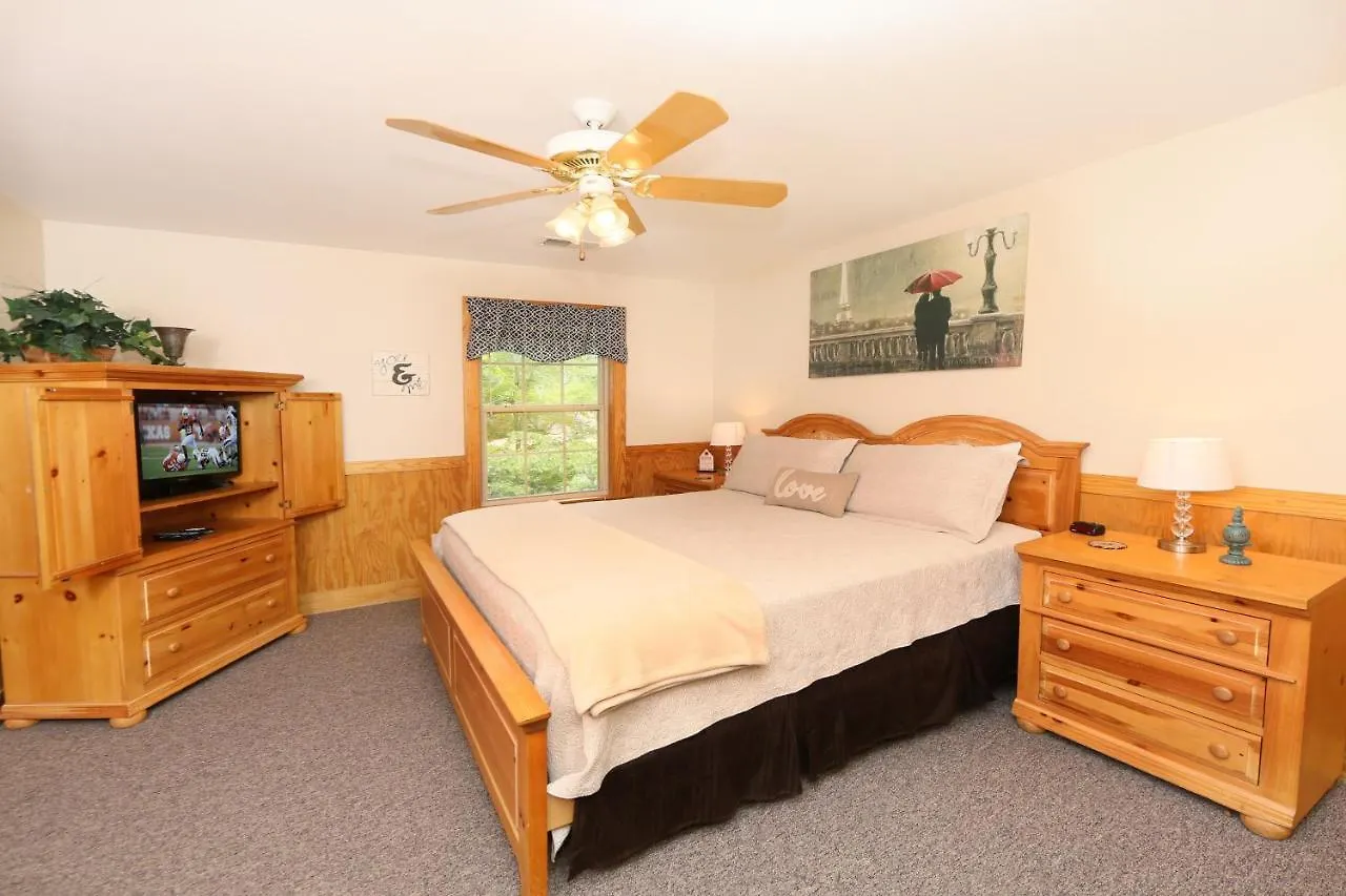 Chalet Holly Grove #1