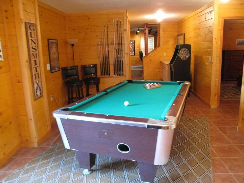 About The View-free Dollywood Ticket, 5 Bedroom 4 Bath Family Retreat W Mountain Views, Privacy