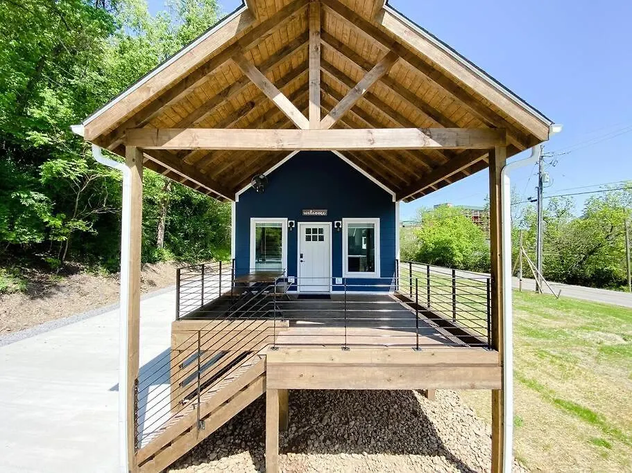 Modern Smoky Mountain Tiny House Apartment