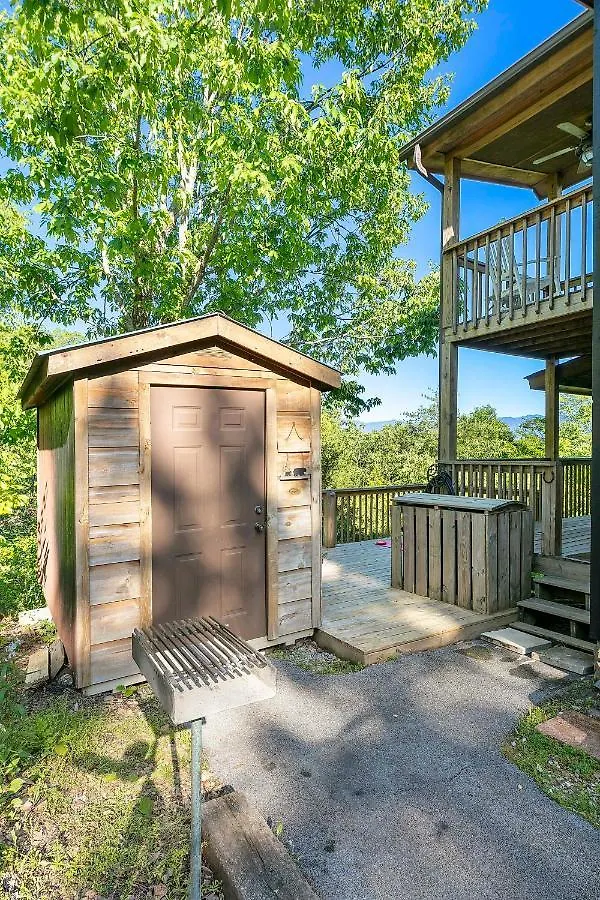 Smoky Mountain Hideout