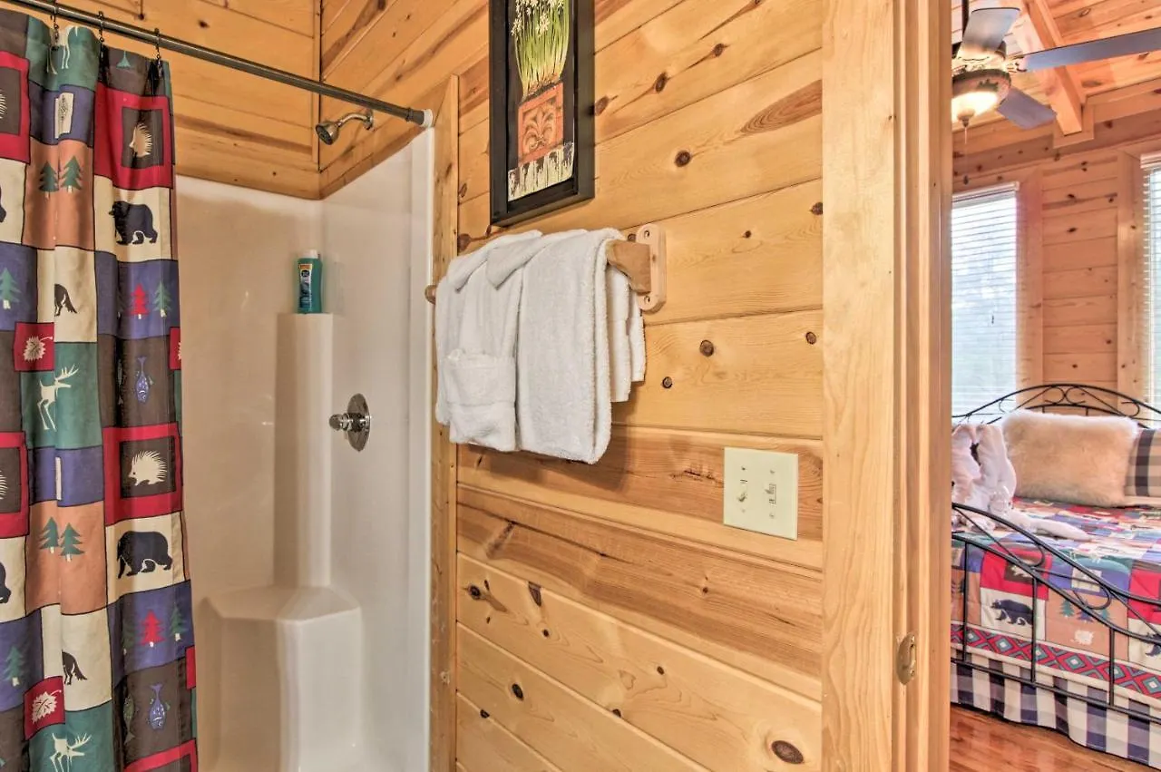 Holiday home With Hot Tub About 2 Mi To Island In Pigeon Forge! *