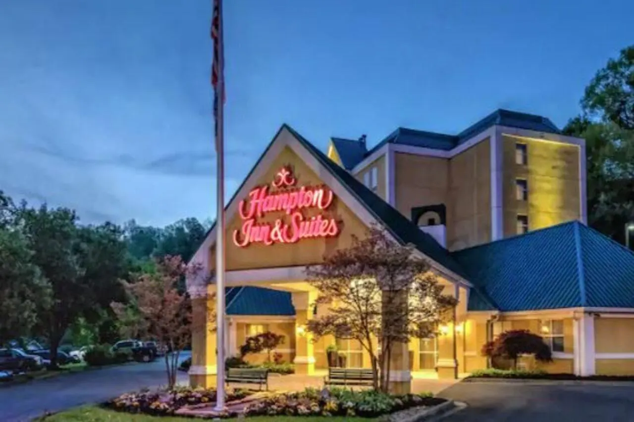 Hotell Hampton & On The Parkway 3*