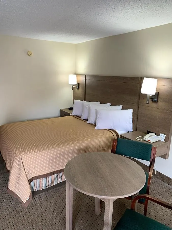 Riverside Motor - Hotel Pigeon Forge