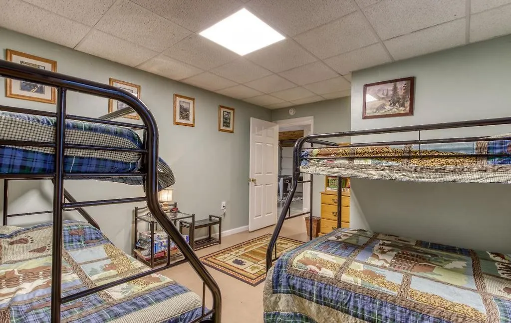 Rock Of Ages, Hot Tub, Game Room, Wifi, 1089 Free Tickets Each Paid Day, Dollywood And Chalet