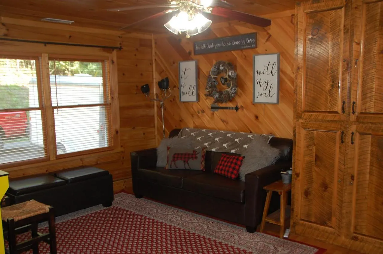 Chalet His Promises Pigeon Forge