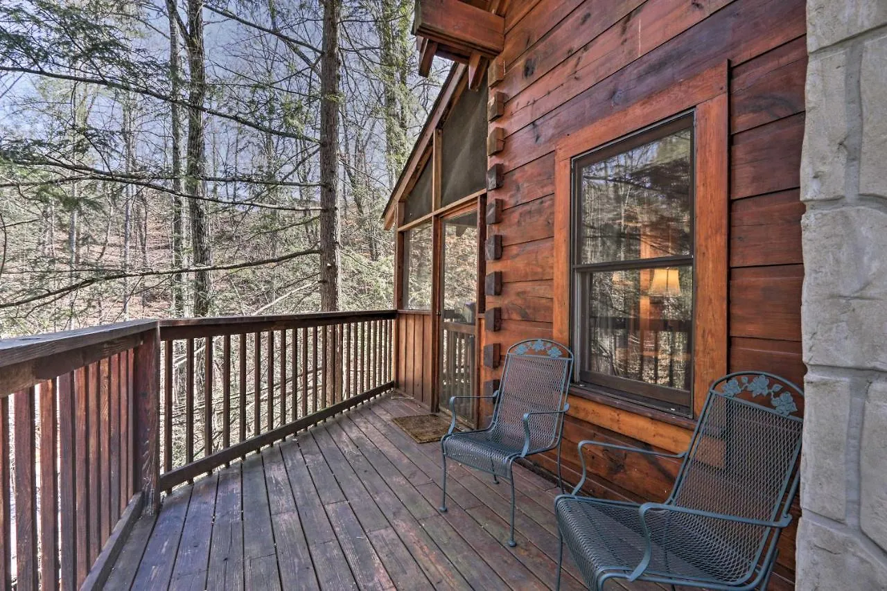 Holiday home Cozy Cabin With Hot Tub In The Heart Of Pigeon Forge