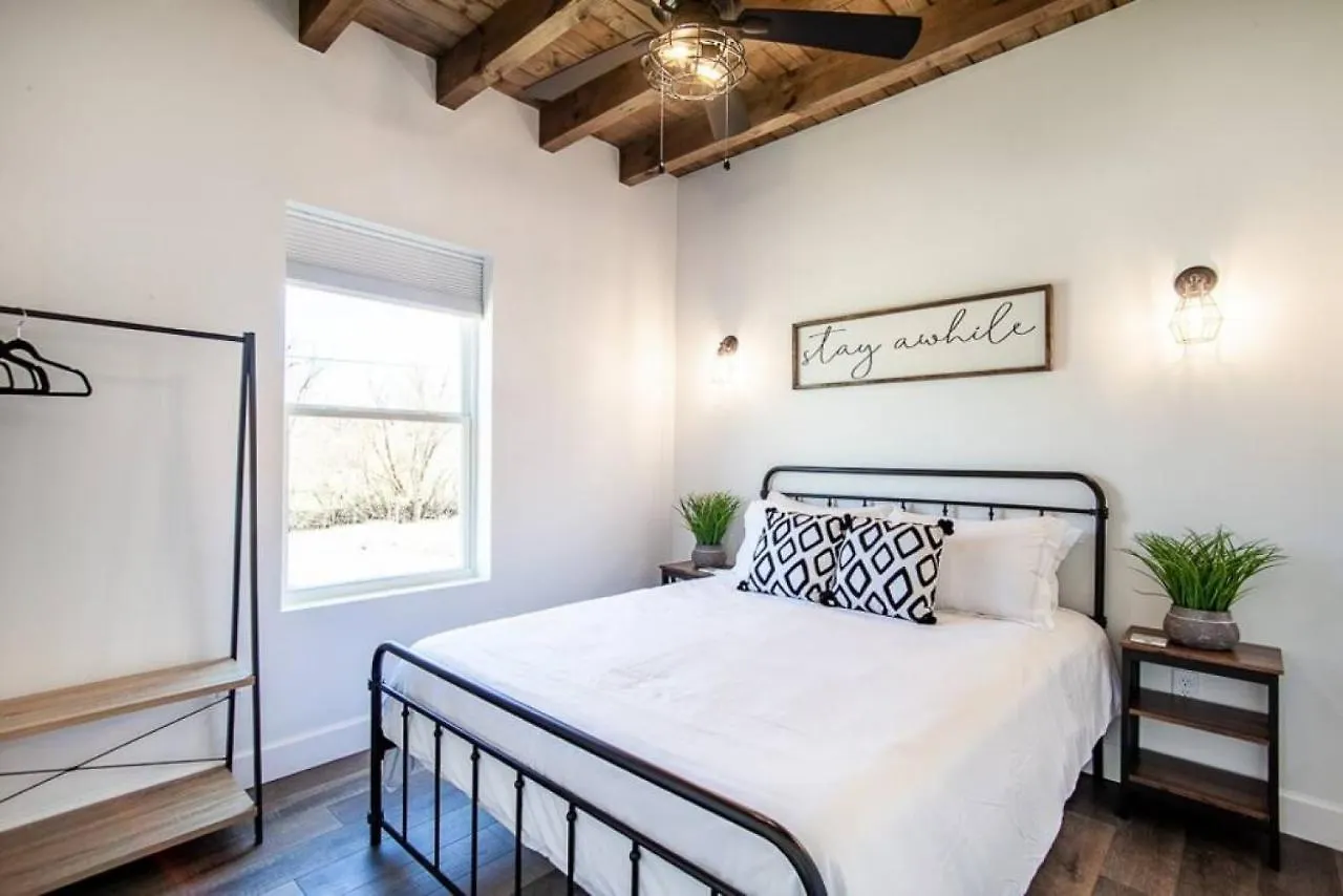 Charming Smoky Mountain Tiny House