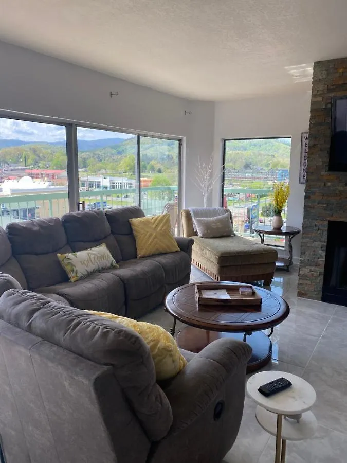 Semesterbostad River Place #711 3bd