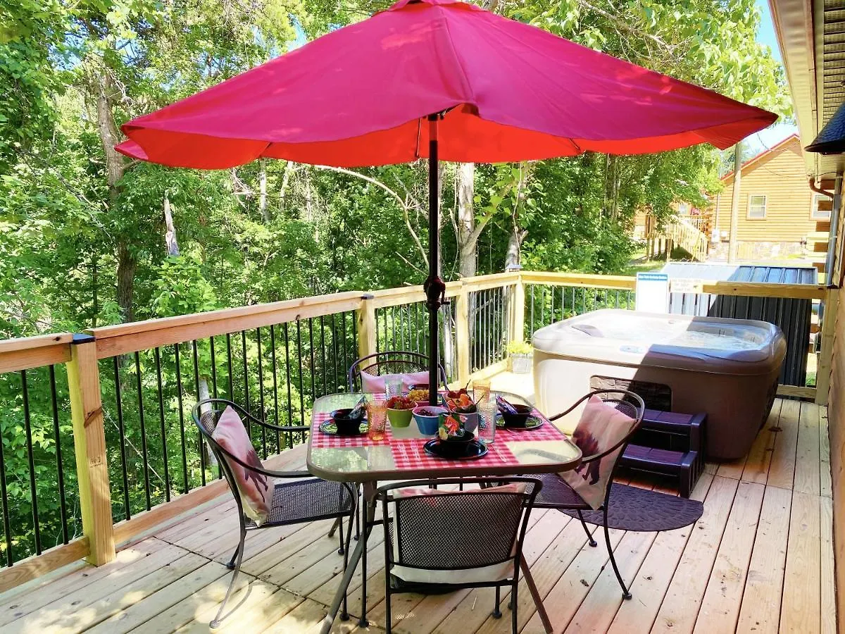 Cozy Bear Den Holiday home Pigeon Forge