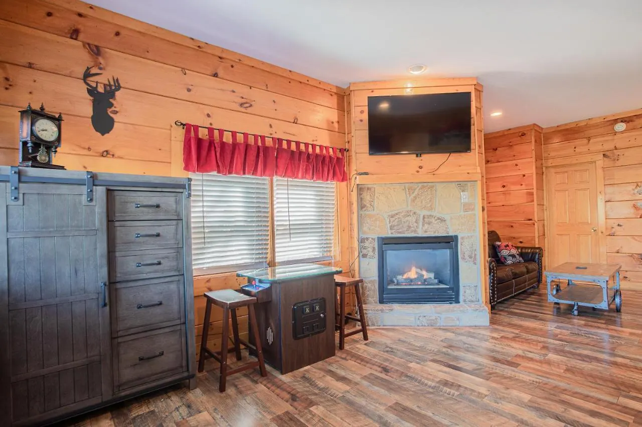 Deer Tracks Retreat In Pigeon Forge! Σπίτι διακοπών