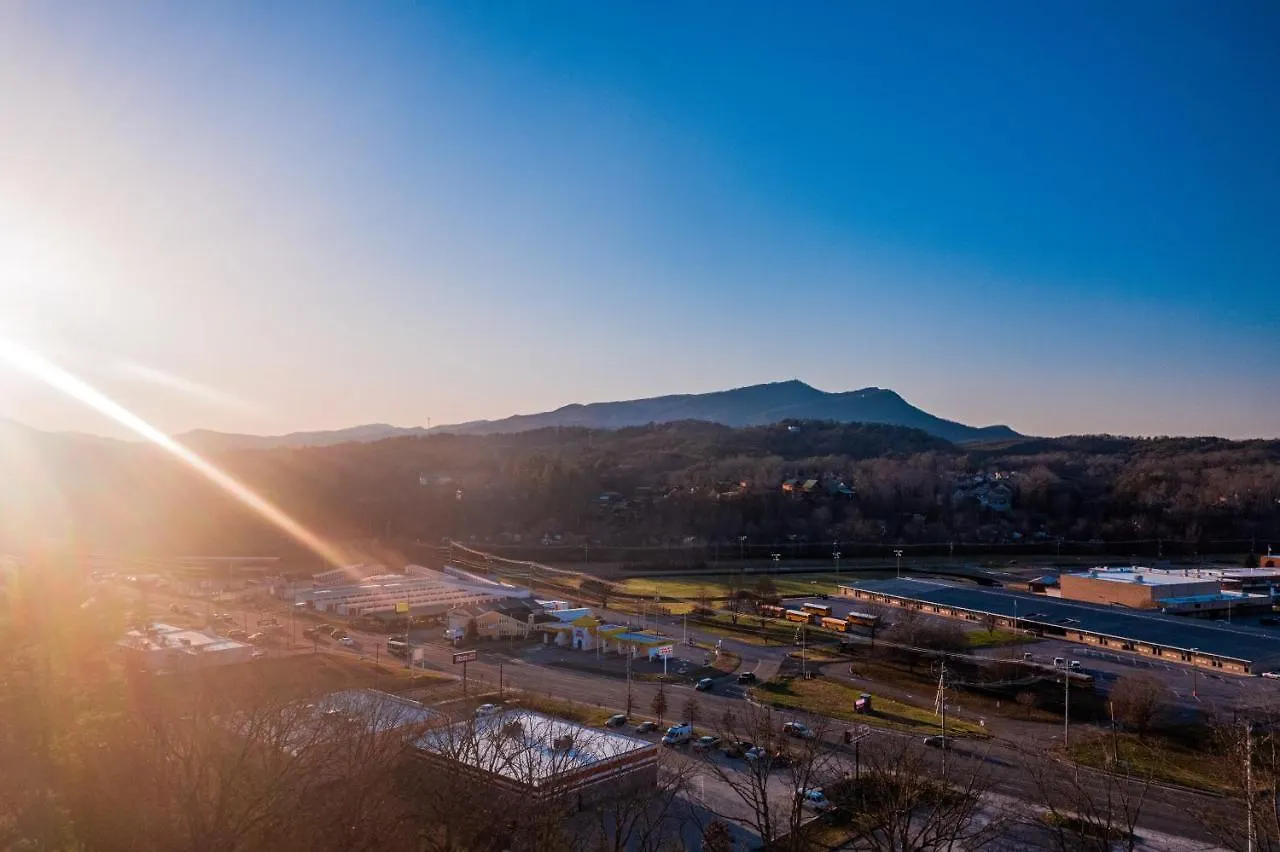 Bear Claw - Bear Claw Retreat In Pigeon Forge! 度假居