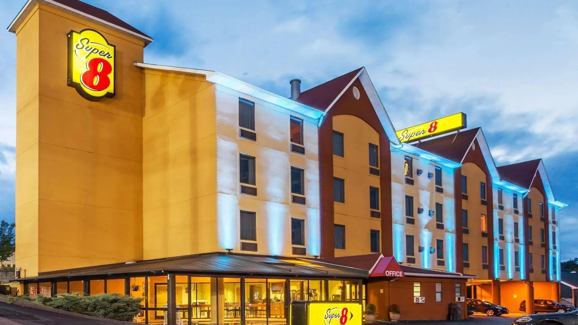 Hotel Leblanc Western Signature Collection 2*