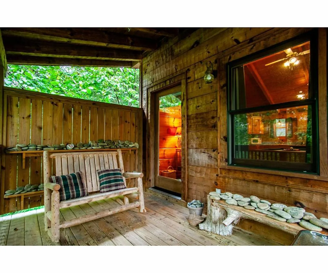 Peekaboo With Hot Tub, Pool Table, And Jacuzzi Tatil Evi Pigeon Forge