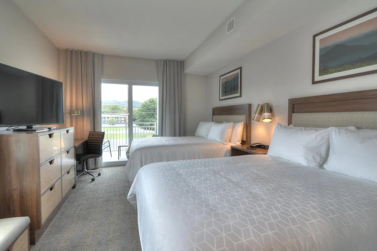 & Convention Center, An Ihg Hotel