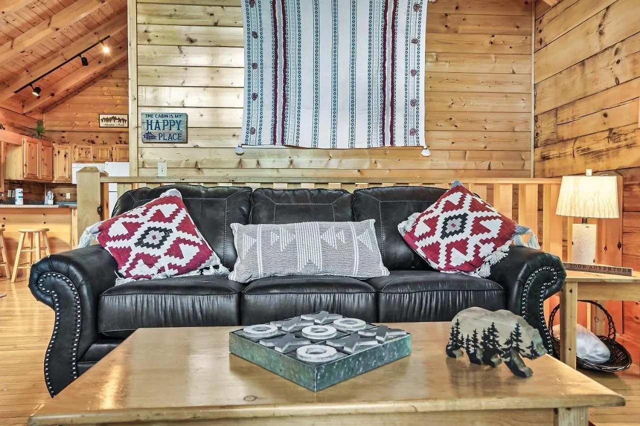 Casa de Férias Cozy Log Cabin!! In Heart Of Pf & Close To The Smokies *